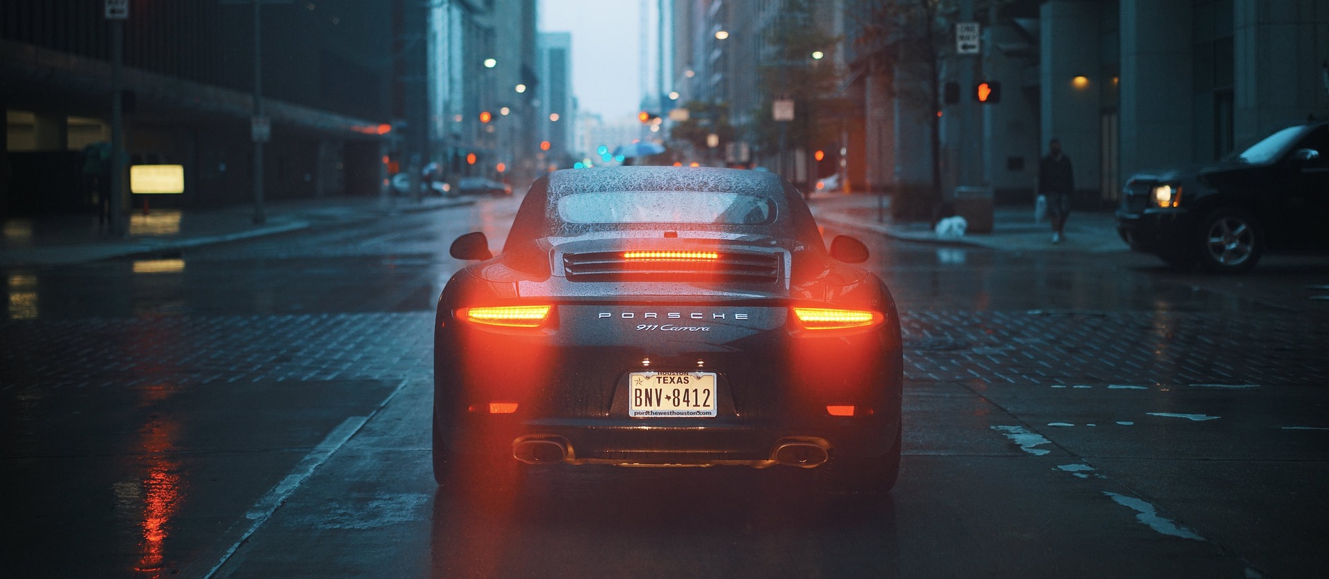Cayman GT4 RS